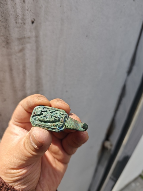 古玩銅器人物故事帶鉤拍賣，當前價格580元