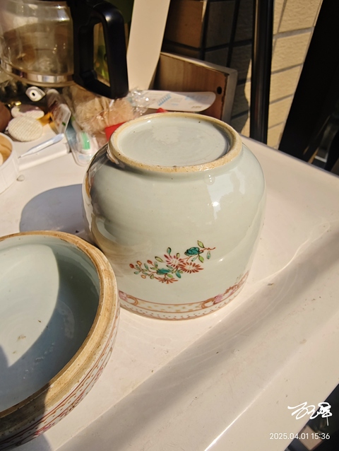古玩陶瓷乾隆粉彩花卉紋蓋罐拍賣,當(dāng)前價(jià)格988元