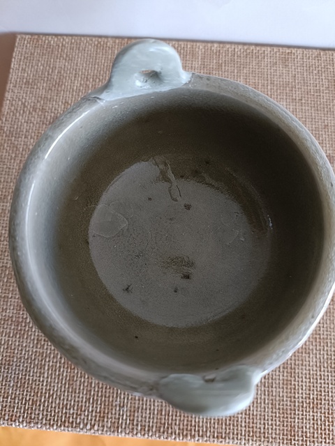 古玩陶瓷館藏級精品北宋龍泉青瓷鼎式爐拍賣，當(dāng)前價格6980元