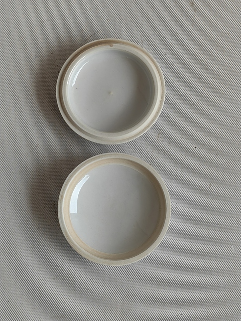古玩陶瓷青花龍紋印盒拍賣,當前價格260元