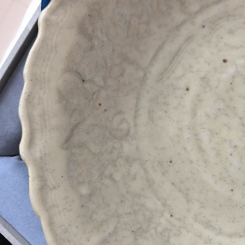 古玩陶瓷龍泉刻花盤拍賣，當前價格13000元