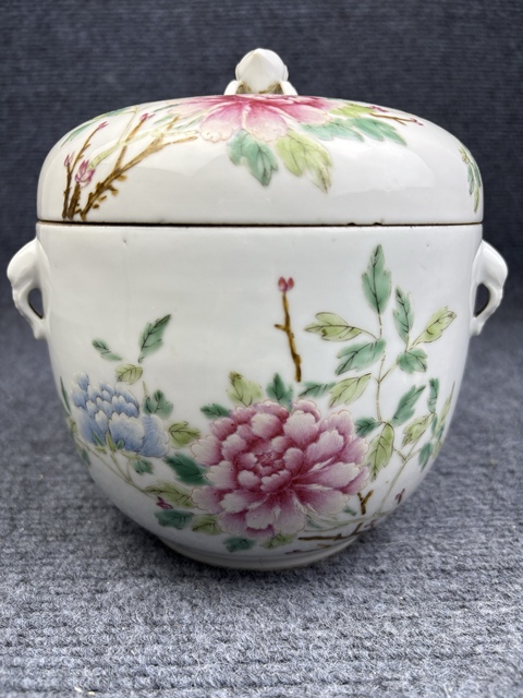 古玩陶瓷粉彩富貴白頭大蓋缸拍賣,當前價格4588元
