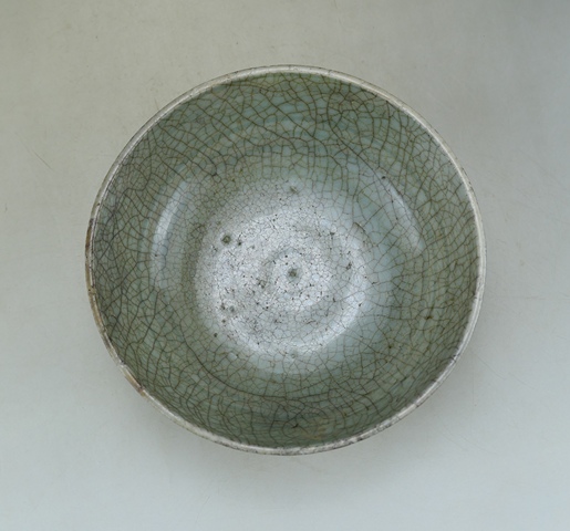 古玩陶瓷明末清初.哥釉青花花卉紋大碗拍賣,當(dāng)前價(jià)格450元