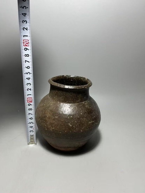 古玩陶瓷（南宋）贛州窯褐釉罐拍賣，當前價格0元