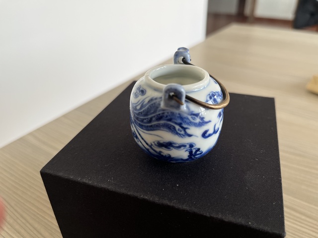 古玩陶瓷清晚·青花龍鳳呈祥紋壺真品鑒賞圖