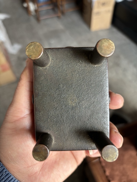 古玩銅器清早期 四足沖耳鼎式爐拍賣，當前價格58888元