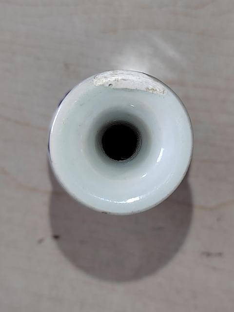 古玩陶瓷青花繡球圖撇口瓶拍賣，當前價格400元