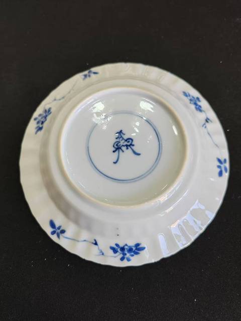 古玩陶瓷康熙青花盤拍賣，當前價格2666元