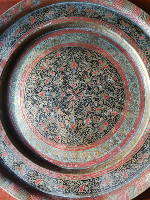 古玩銅器花卉紋銅盤拍賣,當(dāng)前價格880元
