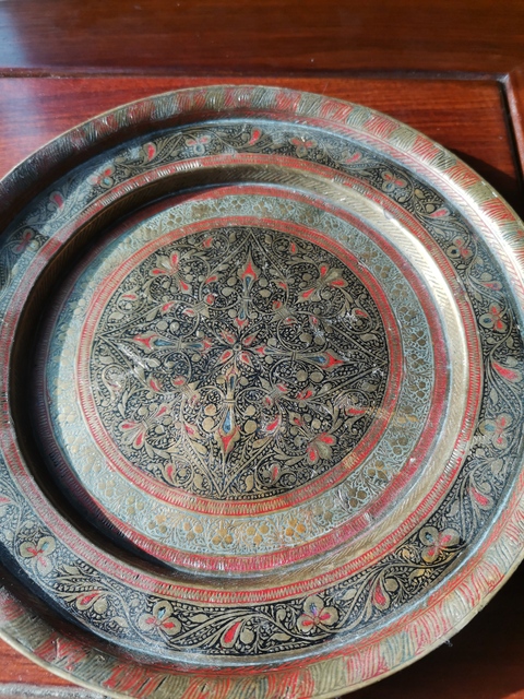 古玩銅器花卉紋銅盤拍賣,當(dāng)前價格880元