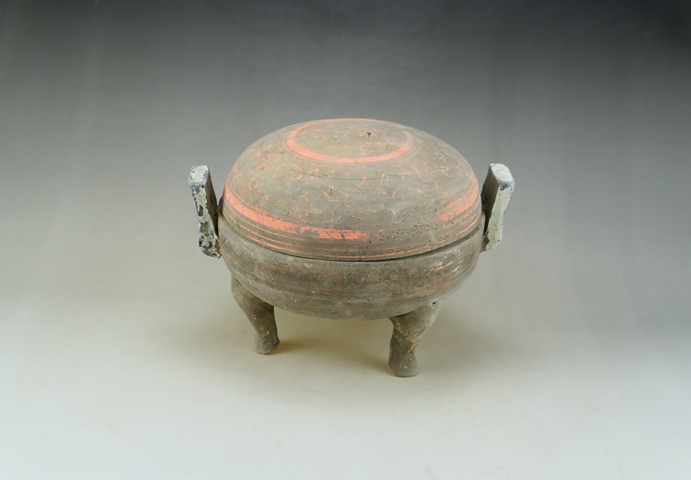 古玩陶瓷漢.灰陶彩繪鼎(館藏級(jí))拍賣,當(dāng)前價(jià)格2396元