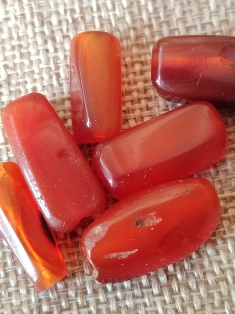 古玩玉器天然老珠子一批拍賣,當前價格148元