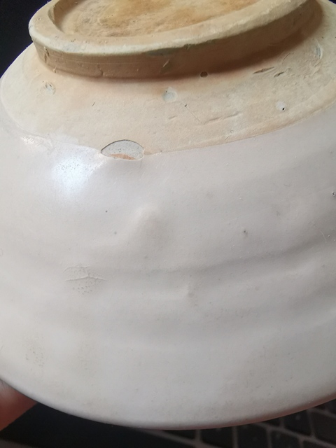 古玩陶瓷邢窯白釉茶碗拍賣，當(dāng)前價(jià)格3333元