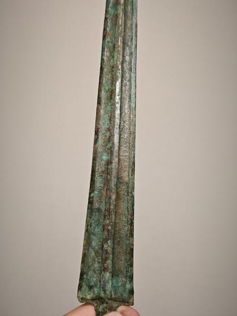 古玩銅器戰漢**劍 北京銅博鑒定82分拍賣，當前價格26800元