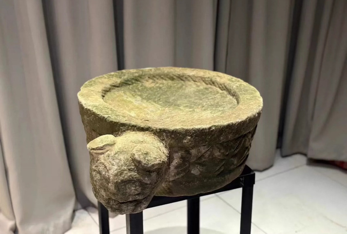 古玩雜項明清.獸頭石磨流水底座拍賣,當前價格6000元