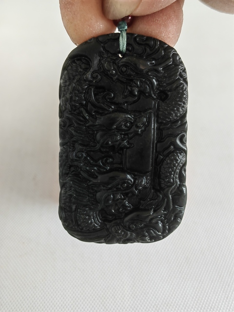 古玩玉器和田玉雕“九龍牌”拍賣,當前價格398元