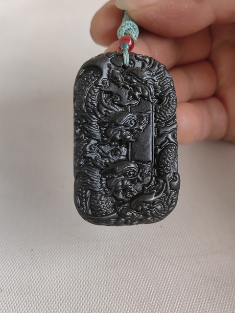 古玩玉器和田玉雕“九龍牌”拍賣,當前價格398元