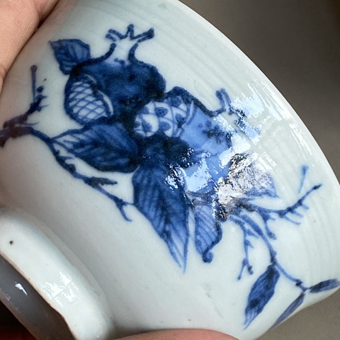 古玩陶瓷日本明治青花三多蓋碗拍賣,當前價格100元