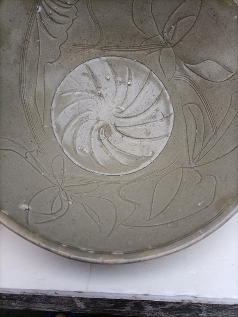 古玩陶瓷青釉刻花大碗拍賣，當(dāng)前價(jià)格900元
