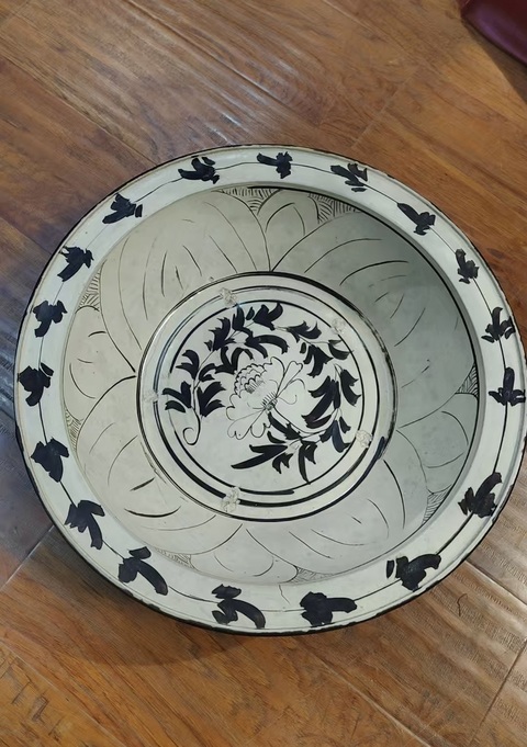 古玩陶瓷磁州窯白地黑花盆拍賣，當前價格42000元