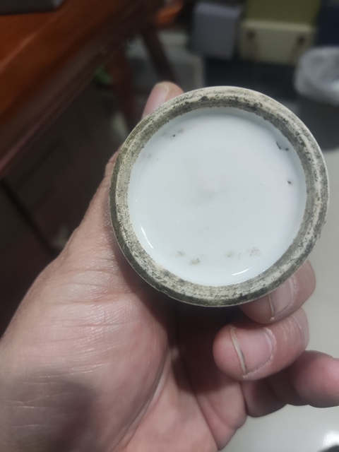 古玩陶瓷晚清人物紋水盂拍賣，當(dāng)前價格988元