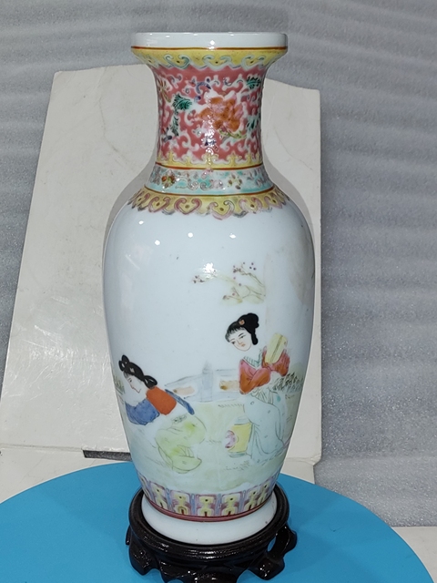 古玩陶瓷粉彩仕女人物紋瓶拍賣,當前價格1288元