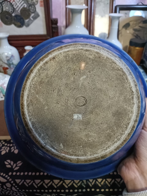 古玩陶瓷清中霽藍釉堆白花卉紋折沿盆拍賣,當前價格2888元
