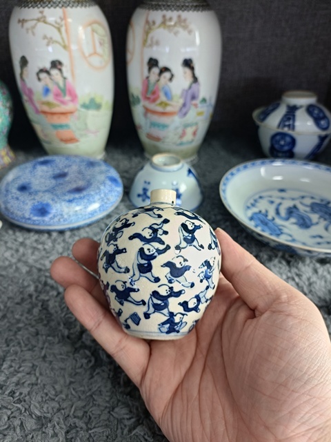 古玩陶瓷晚清煨瓷青花嬰戲圖罐拍賣,當前價格3888元