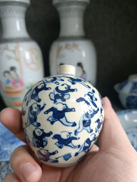 古玩陶瓷晚清煨瓷青花嬰戲圖罐拍賣,當前價格3888元