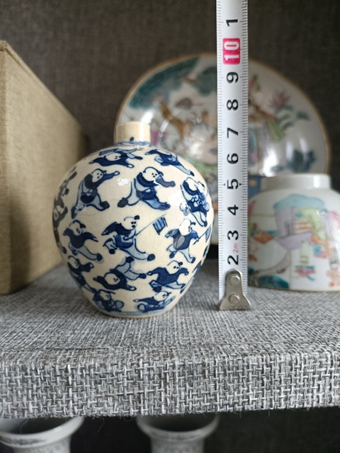 古玩陶瓷晚清煨瓷青花嬰戲圖罐拍賣,當前價格3888元