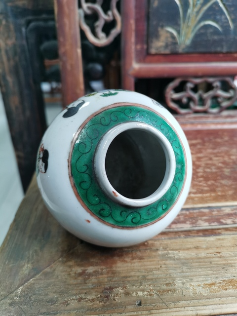 古玩陶瓷民國五彩人物故事紋茶葉罐拍賣，當前價格1800元