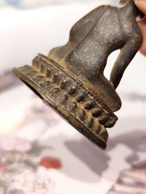 古玩銅器銅釋迦摩尼真品鑒賞圖