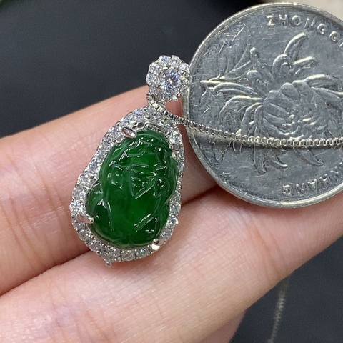 古玩玉器260天然翡翠掛件拍賣,當前價格258元