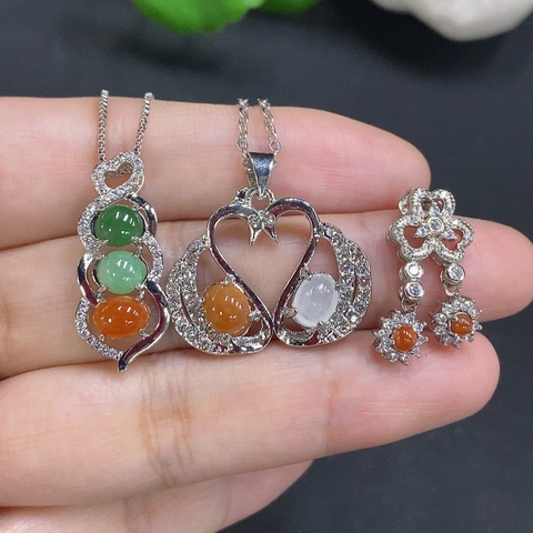 古玩玉器261天然翡翠掛墜一組 3條一手走(正冰種)拍賣,當(dāng)前價(jià)格650元