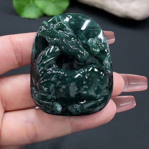 古玩玉器262天然翡翠鹿牌掛件拍賣,當(dāng)前價格360元