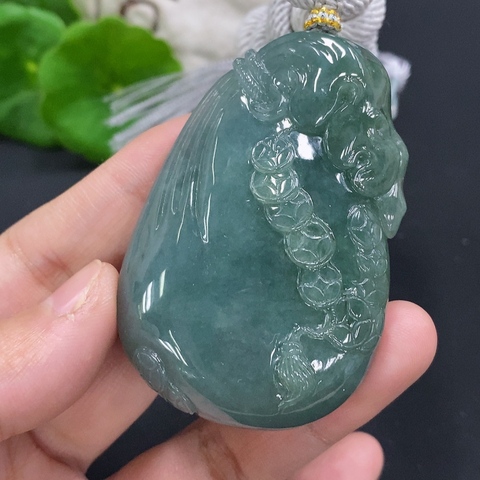 古玩玉器265天然翡翠錢(qián)袋掛件拍賣(mài)，當(dāng)前價(jià)格380元