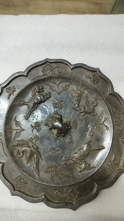 古玩銅器銅鏡真品鑒賞圖