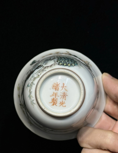 古玩陶瓷清光緒.花鳥紋鈴鐺杯拍賣,當前價格60000元