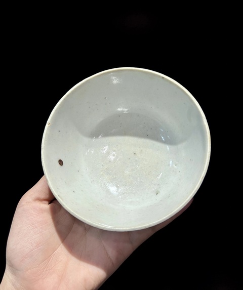 古玩陶瓷晚明白釉茶碗拍賣,當前價格400元