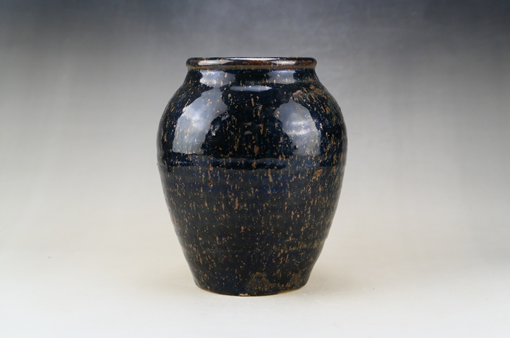 古玩陶瓷黑釉油滴罐真品鑒賞圖