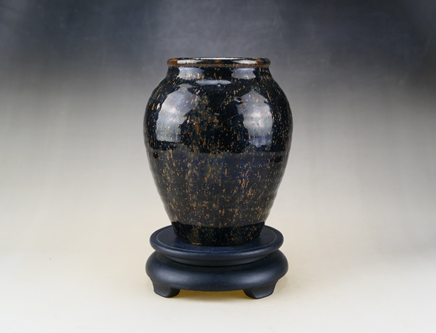 古玩陶瓷黑釉油滴罐真品鑒賞圖