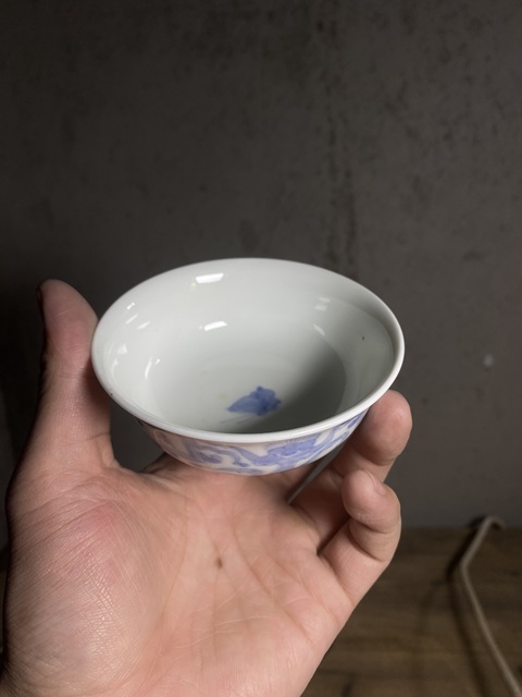 古玩陶瓷民國青花杯真品鑒賞圖