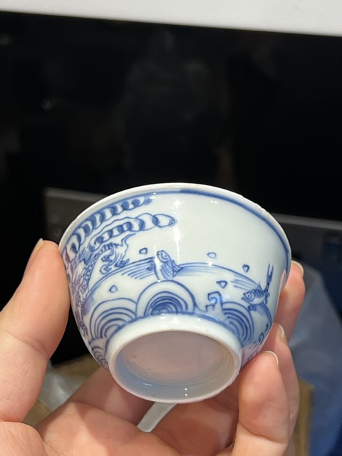 古玩陶瓷青花魚化龍杯真品鑒賞圖