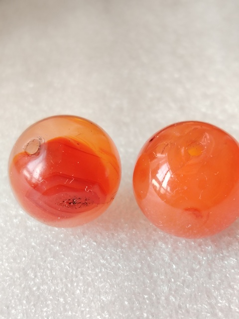 古玩玉器天然紅瑪瑙珠真品鑒賞圖