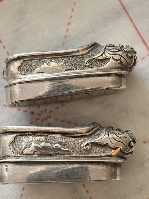 古玩銅器銀質鞋擺件真品鑒賞圖