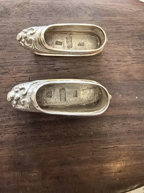 古玩銅器銀質鞋擺件真品鑒賞圖