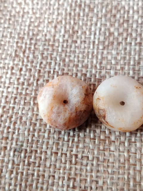 古玩玉器高古天然瑪瑙珠3顆拍賣,當前價格99元