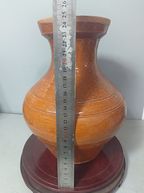 古玩陶瓷漢代·黃釉弦紋盤口瓶【館藏級】拍賣，當前價格2680元