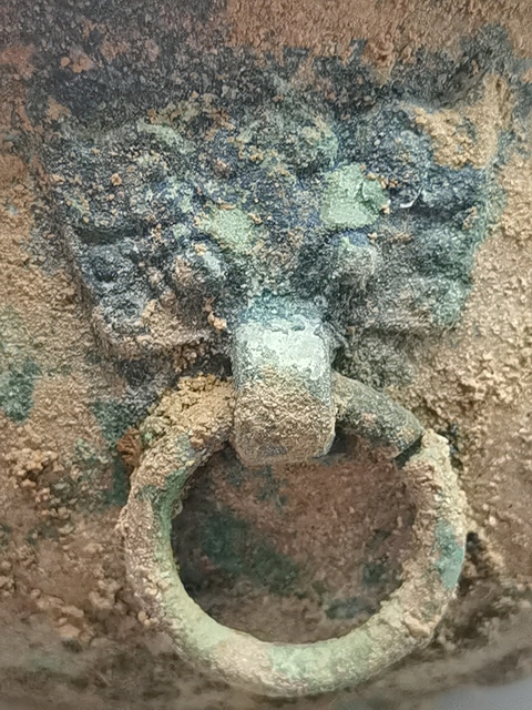 古玩銅器銅盆真品鑒賞圖