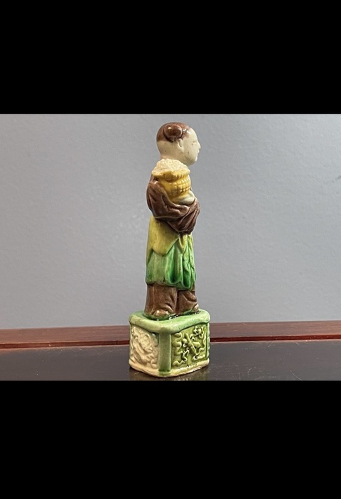 古玩陶瓷八仙藍(lán)采和塑像拍賣,當(dāng)前價(jià)格1580元